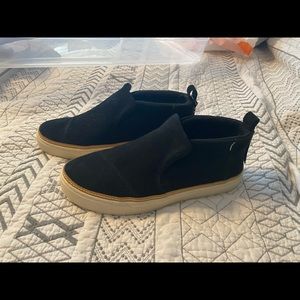 Black Toms